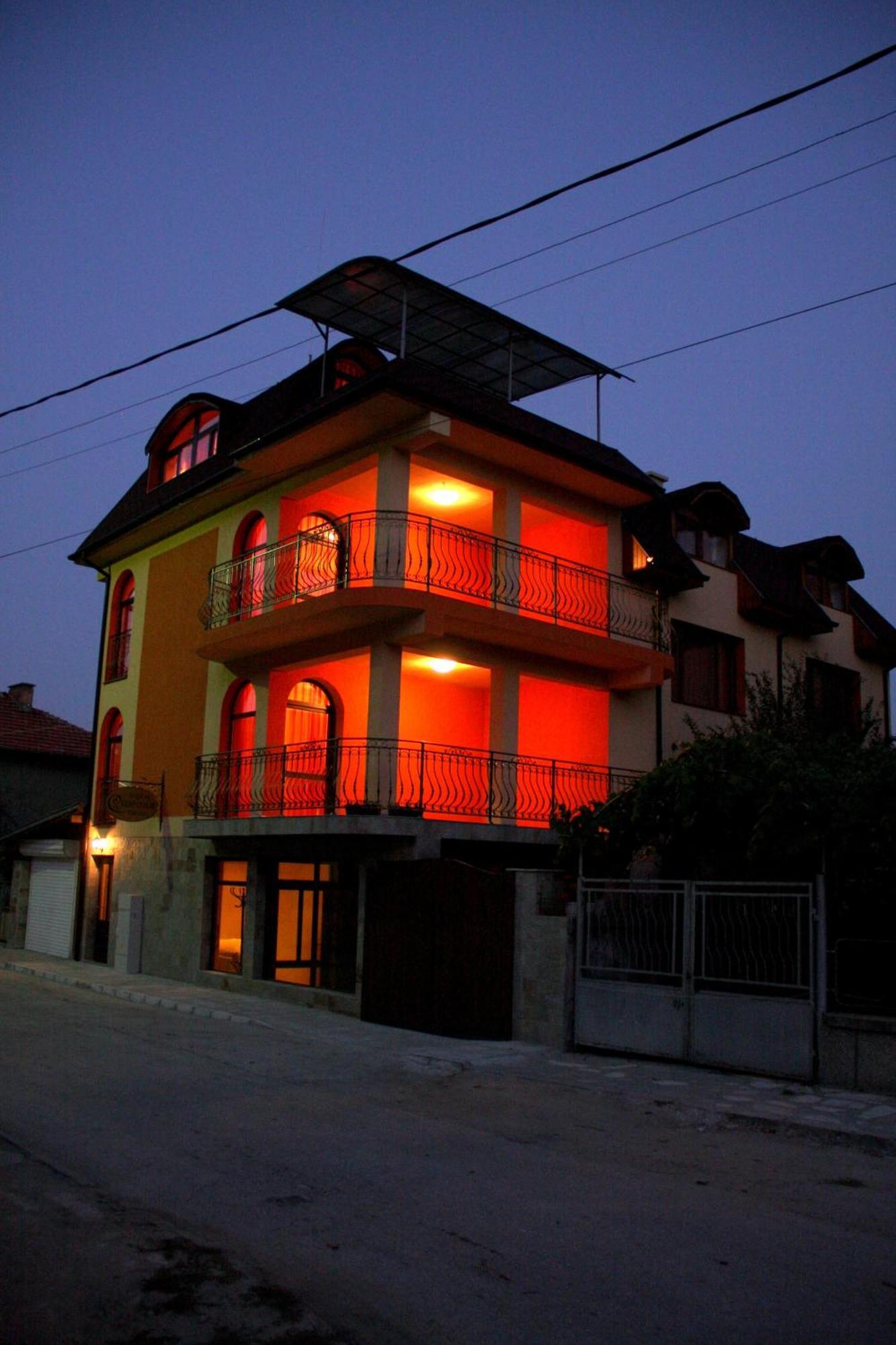 ולינגראד Guest House Stelia מראה חיצוני תמונה